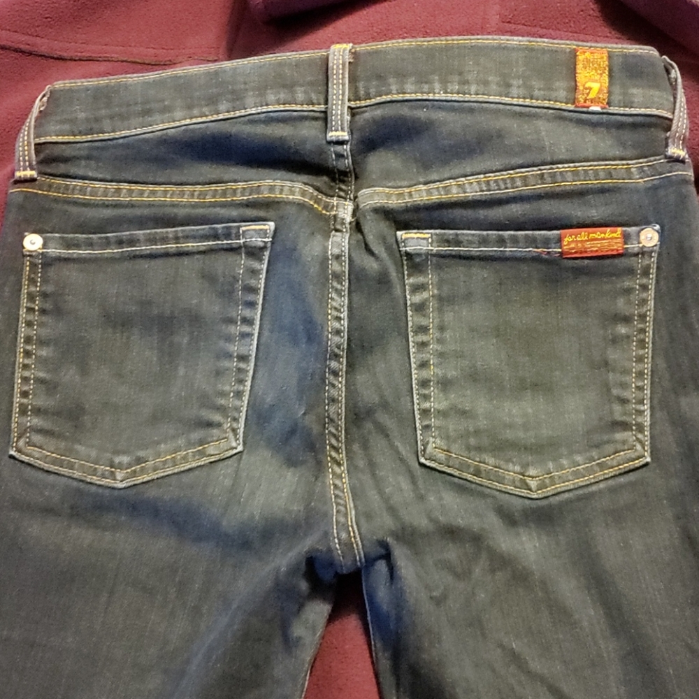 7 for all mankind